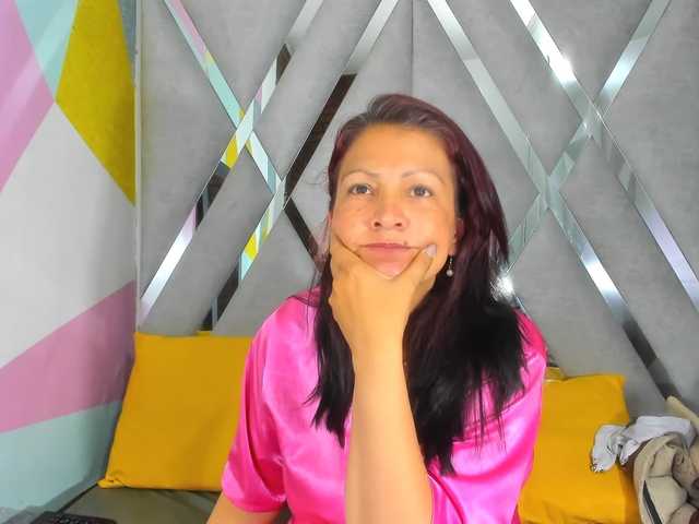 Mulansexy01 live webcam show