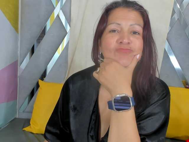 Mulansexy01 live cam on BongaCams