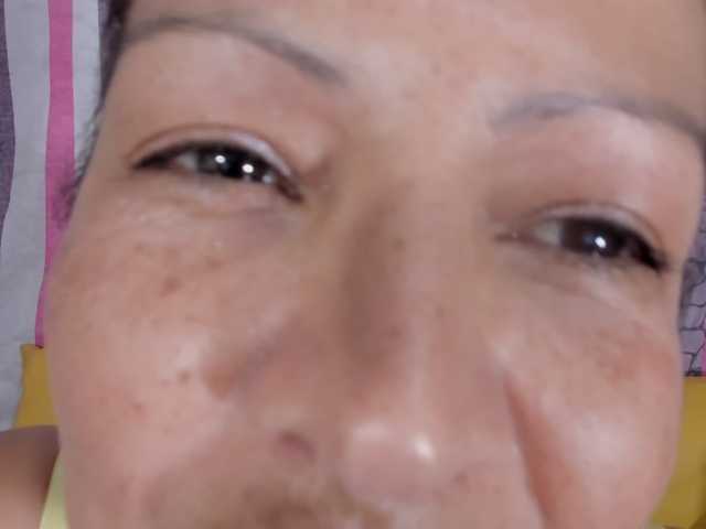 Mulansexy01 live cam on BongaCams