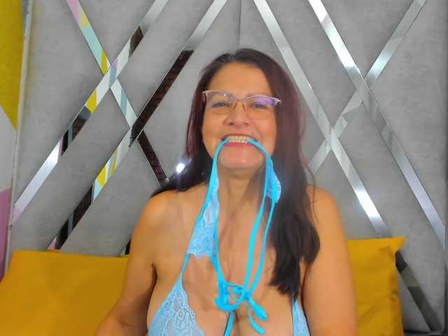 Mulansexy01 live cam on BongaCams