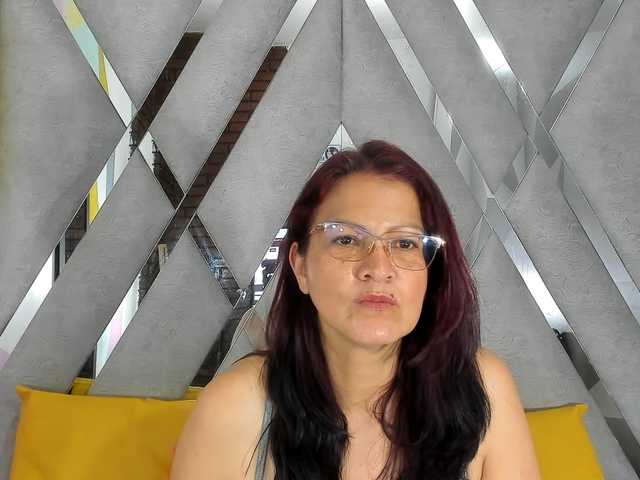 Mulansexy01 live cam on BongaCams