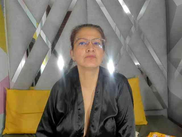 Mulansexy01 webcam