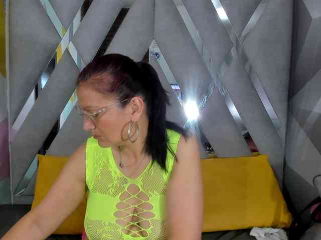 Mulansexy01 webcam