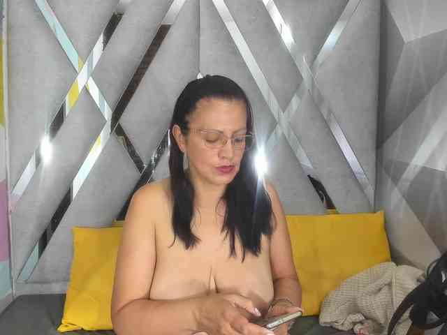 Mulansexy01 webcam