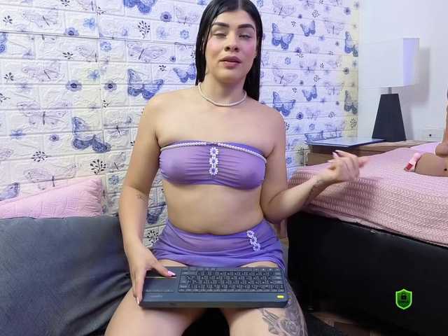 MeganWade's BongaCams show and profile