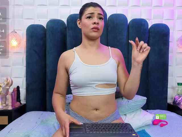 MeganWade webcam