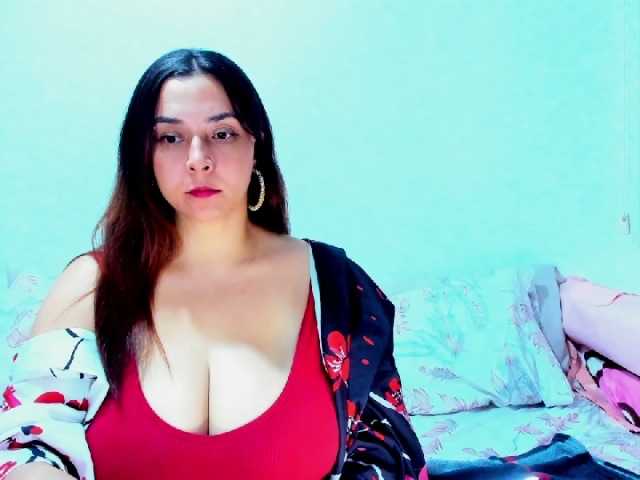 SuzyGamingFairy live cam on BongaCams