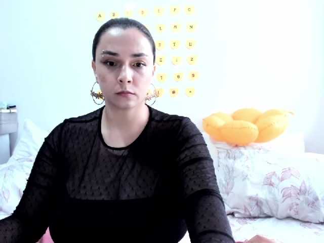 SuzyGamingFairy live webcam show