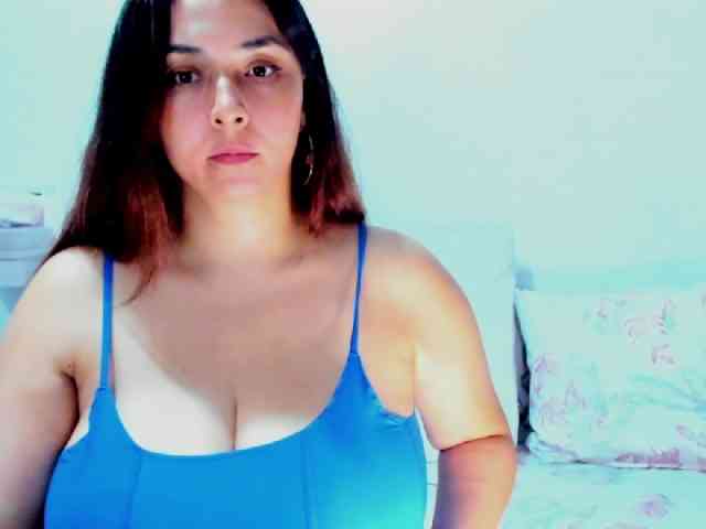 SuzyGamingFairy webcam