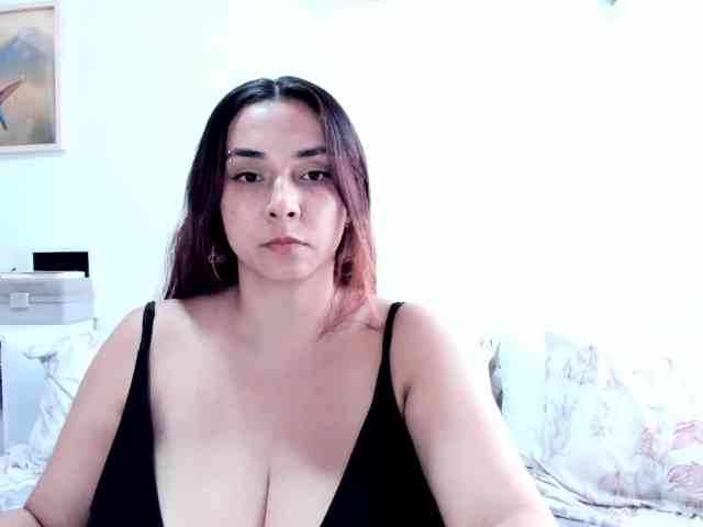 SuzyGamingFairy webcam