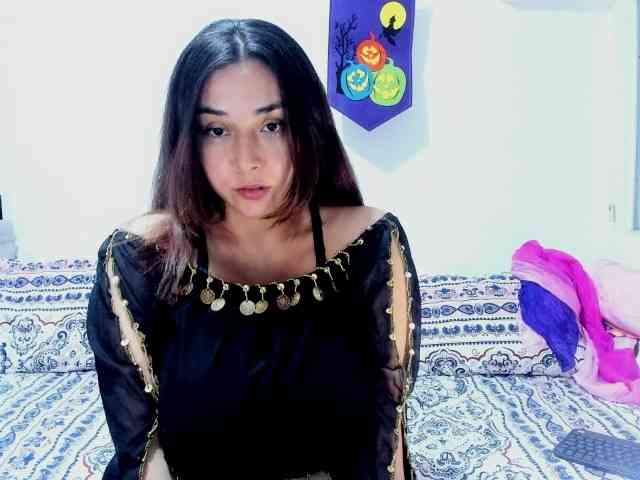 SuzyGamingFairy webcam