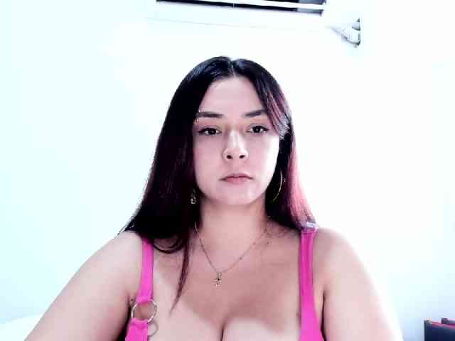 SuzyGamingFairy webcam