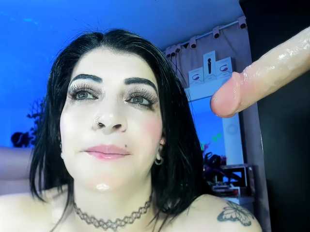 celenefox live cam on BongaCams