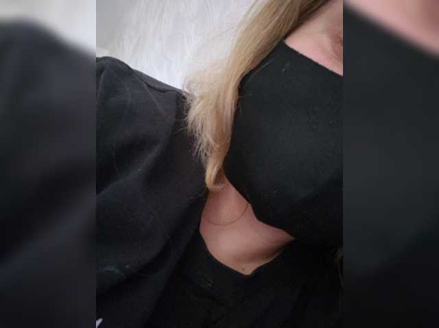 Odarina live cam on BongaCams