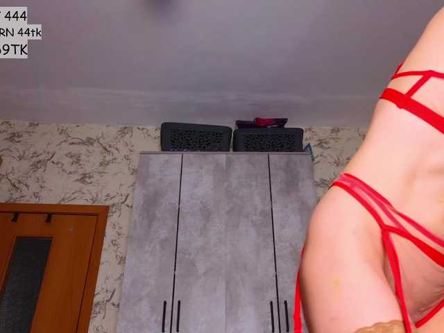 Divochka live webcam show