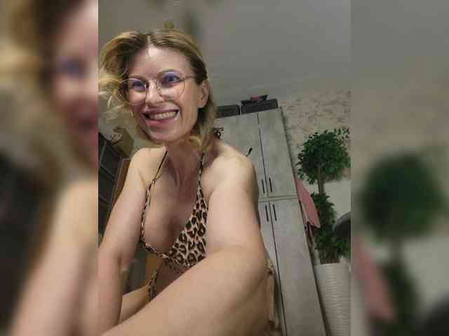 Divochka webcam