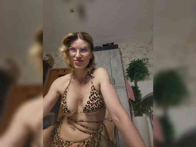 Divochka webcam