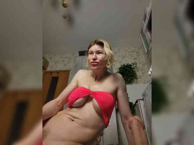 Divochka webcam