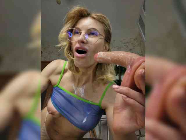 Divochka webcam