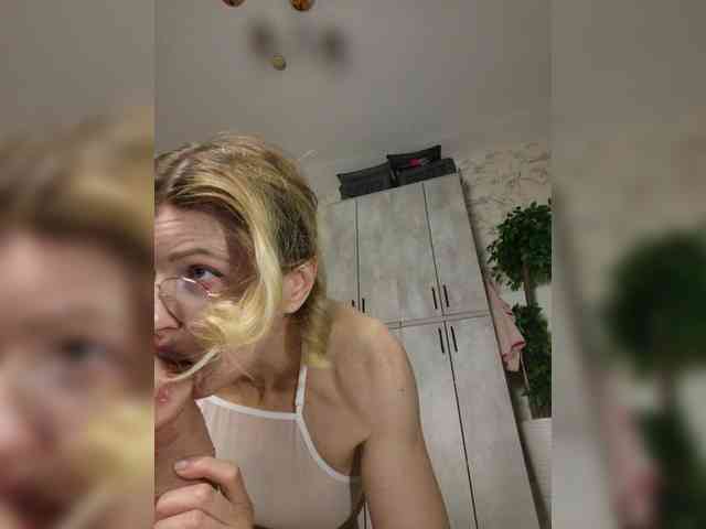 Divochka webcam