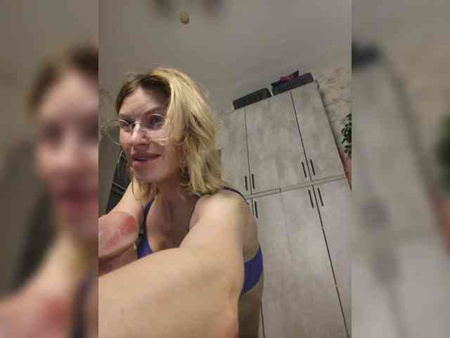 Divochka webcam