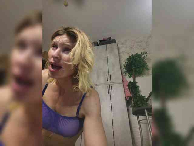 Divochka webcam