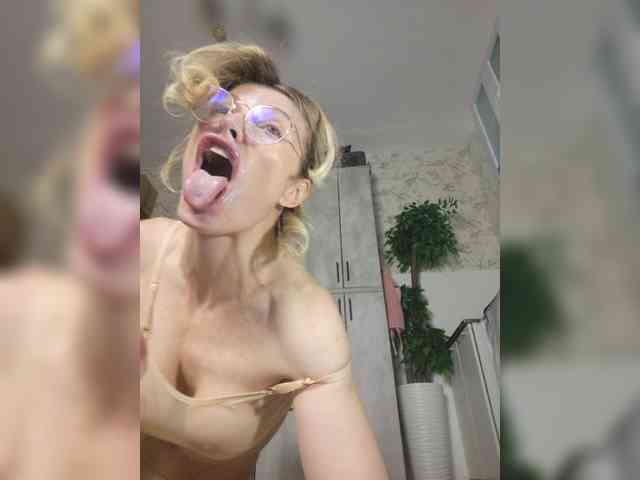 Divochka webcam