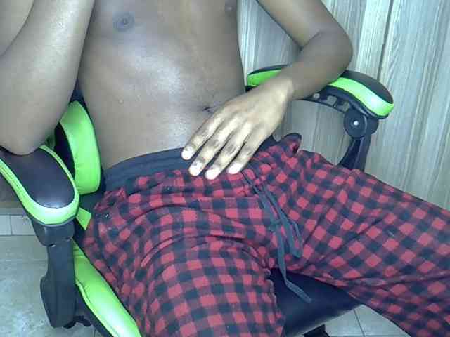 Topsexy01 Live Webcam on BongaCams