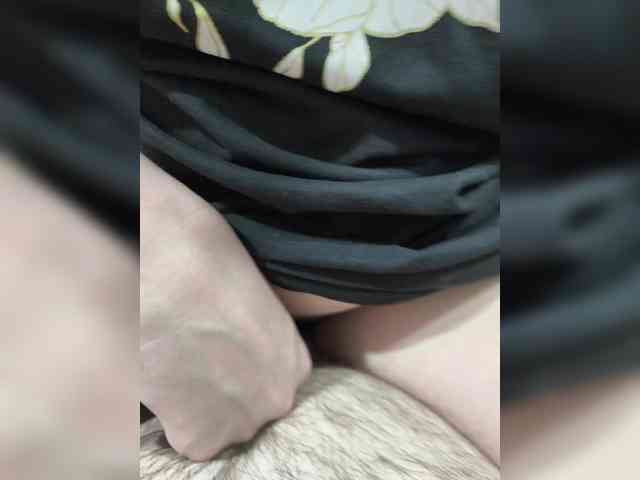 Sladka9lByloshkaa webcam