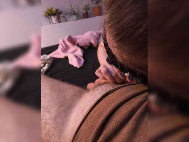 Sladka9lByloshkaa webcam