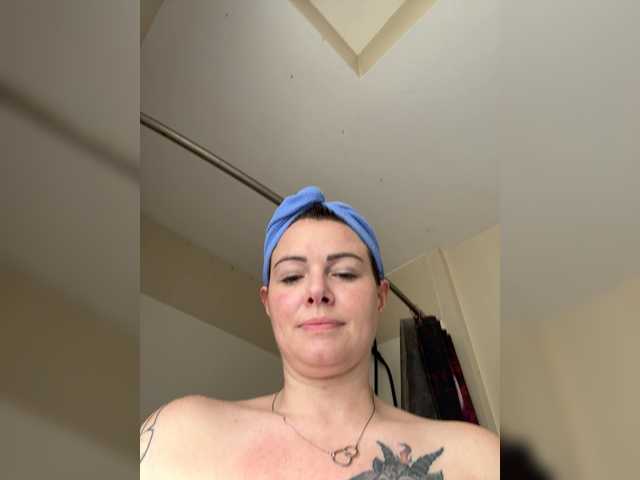 MarlaFknSinger live webcam show