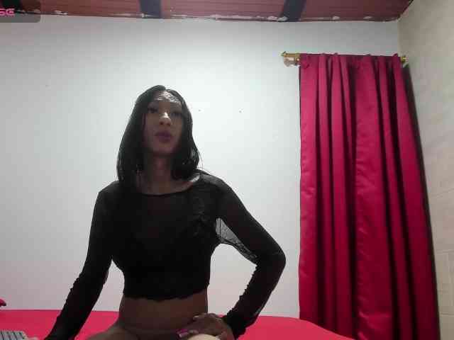 BRENDA-BIG-COCK Live Webcam on BongaCams