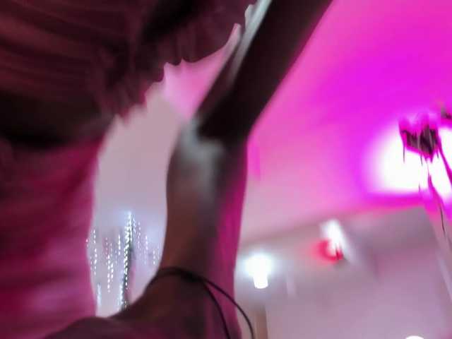 AnnieSanz live cam on BongaCams