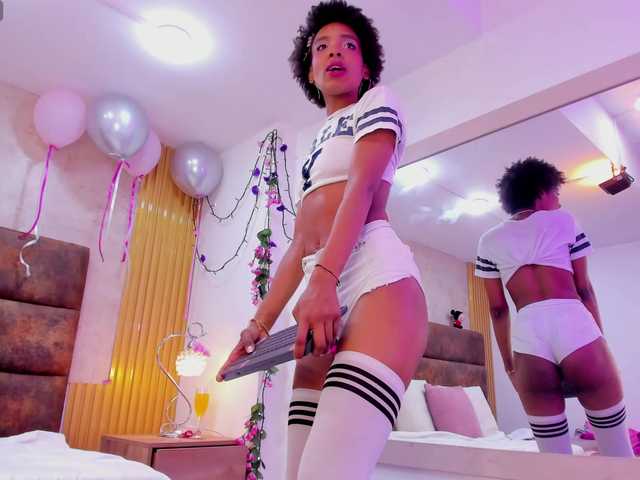 AnnieSanz
