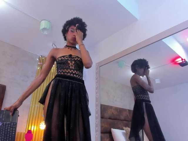 AnnieSanz live cam on BongaCams