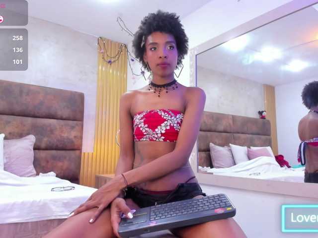 AnnieSanz live cam on BongaCams