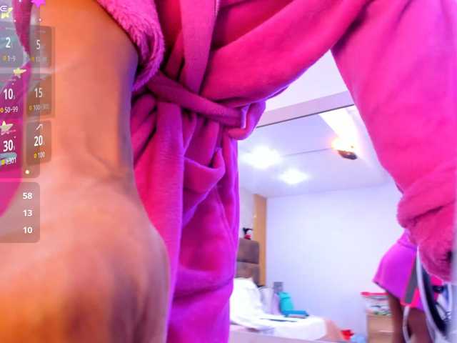 AnnieSanz live cam on BongaCams
