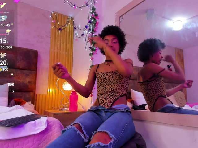 AnnieSanz live cam on BongaCams
