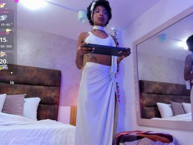 AnnieSanz live cam on BongaCams