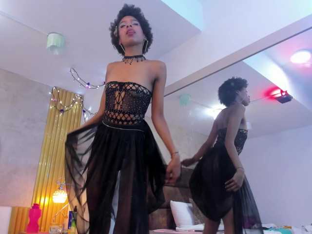 AnnieSanz live cam on BongaCams
