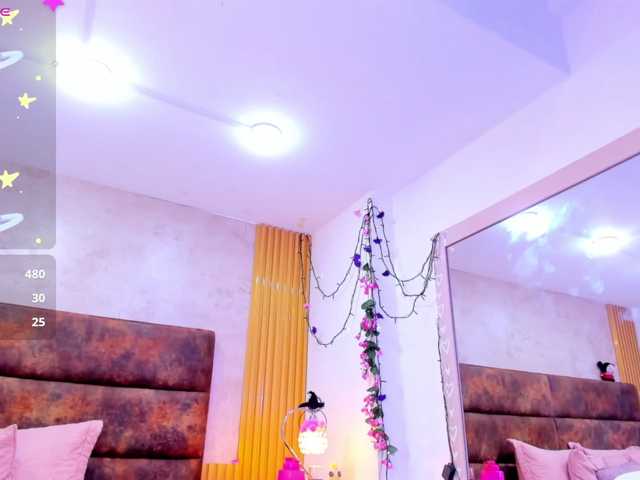 AnnieSanz live cam on BongaCams