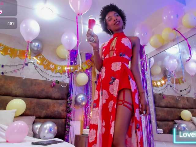 AnnieSanz live cam on BongaCams
