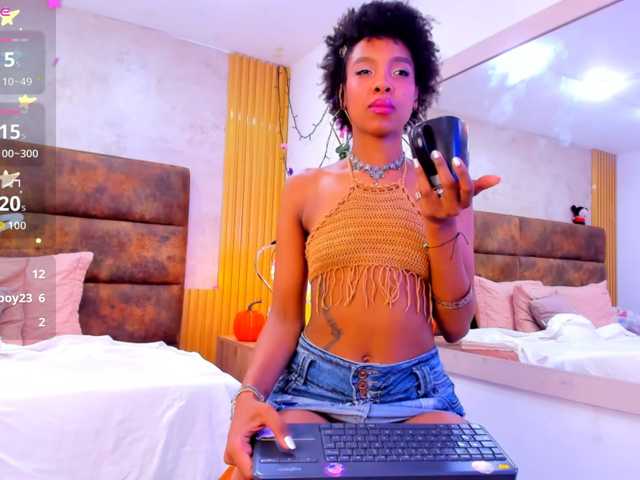AnnieSanz live cam on BongaCams