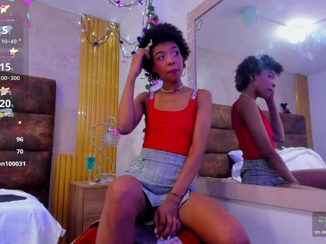 AnnieSanz live cam on BongaCams