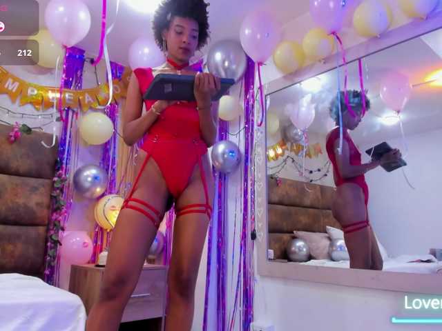 AnnieSanz live cam on BongaCams