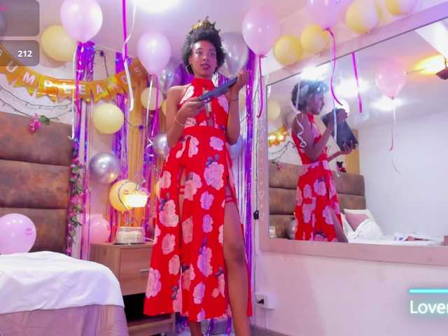 AnnieSanz live cam on BongaCams