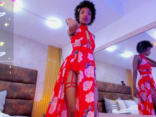 AnnieSanz live cam on BongaCams