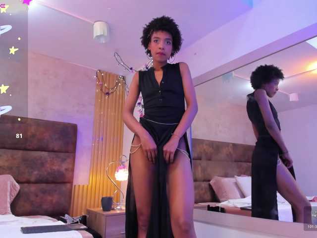 AnnieSanz live cam on BongaCams