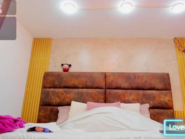 AnnieSanz live cam on BongaCams