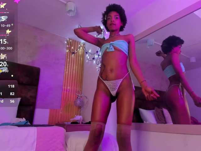 AnnieSanz live cam on BongaCams
